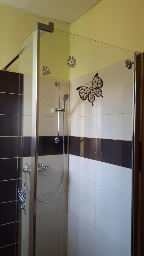 Apartman Ella - Tabor -Cz - U Stadionu Miru 1735 Εξωτερικό φωτογραφία