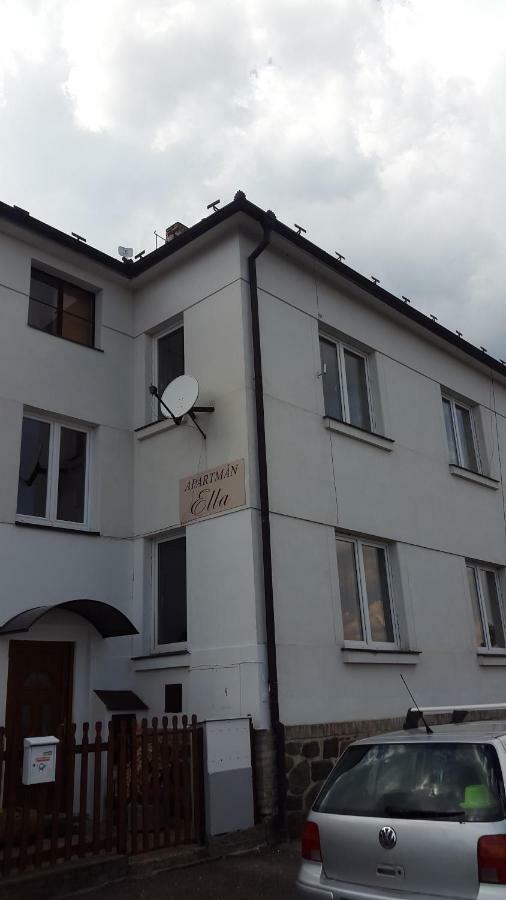 Apartman Ella - Tabor -Cz - U Stadionu Miru 1735 Εξωτερικό φωτογραφία